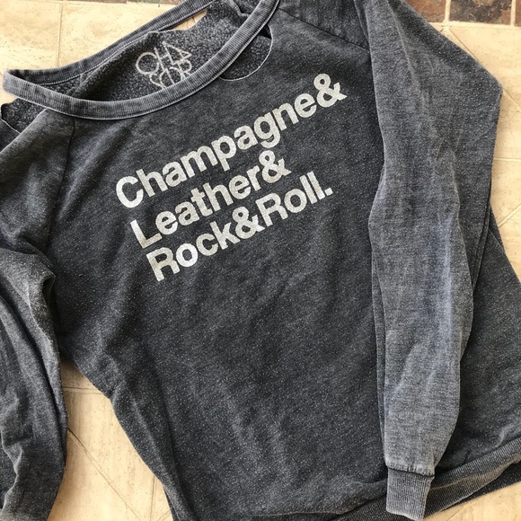 Chaser Tops - Gray Chaser Sweatshirt • Size S